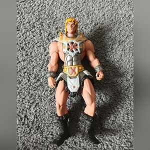 Vintage Mega Punch He-Man MOTU 200x  Masters Of The Universe 2002